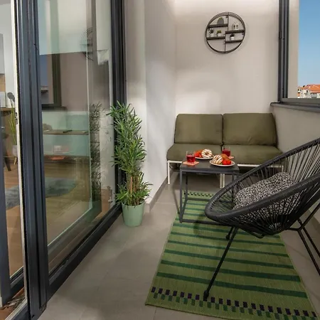 Family & Friends Pula - Top Floor - Free Parking Exterior photo
