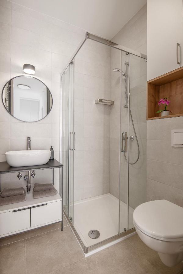 Apartment Family & Friends - Floor - Free Parking Pula