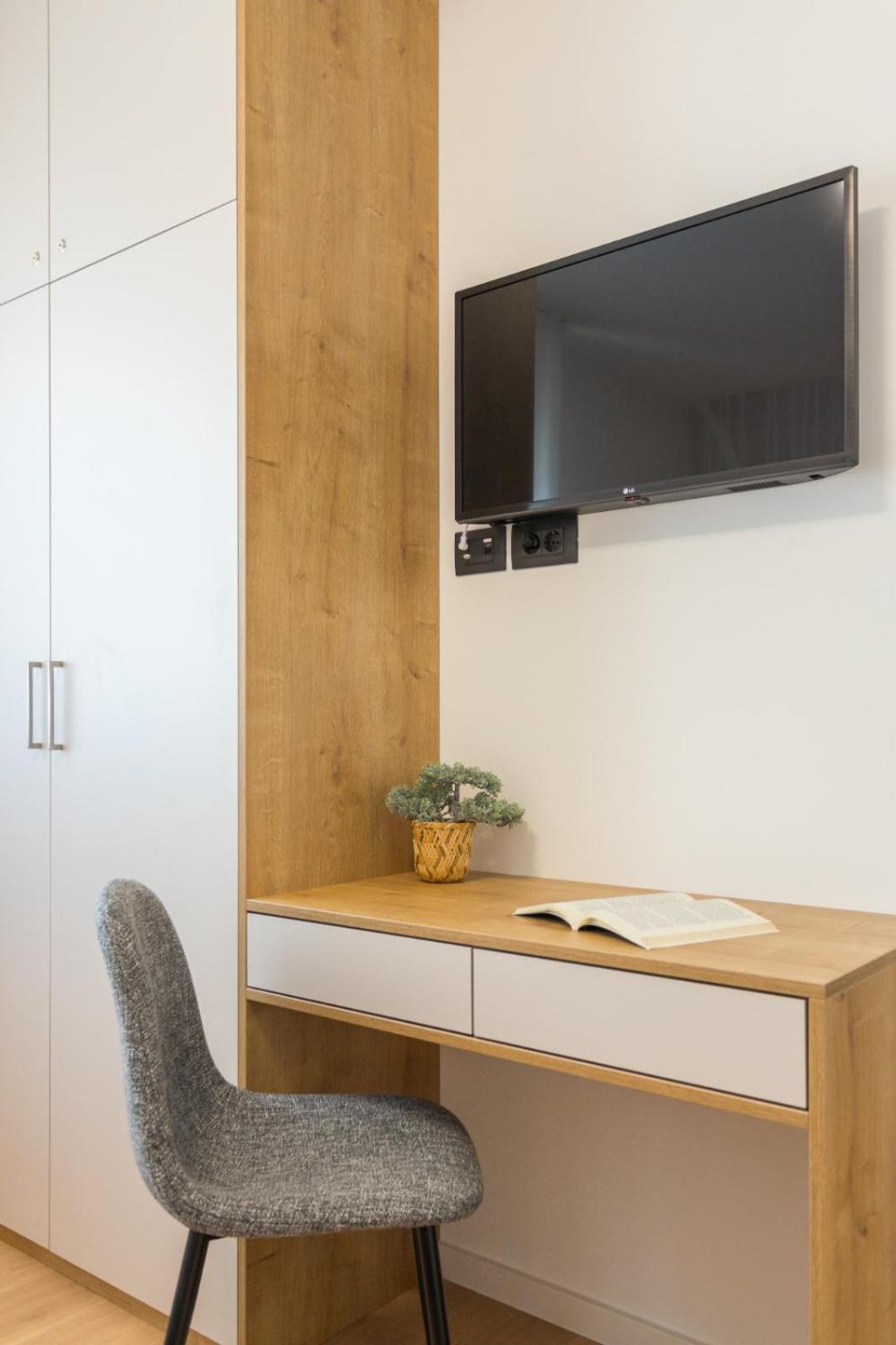 Apartment Family & Friends - Floor - Free Parking Pula