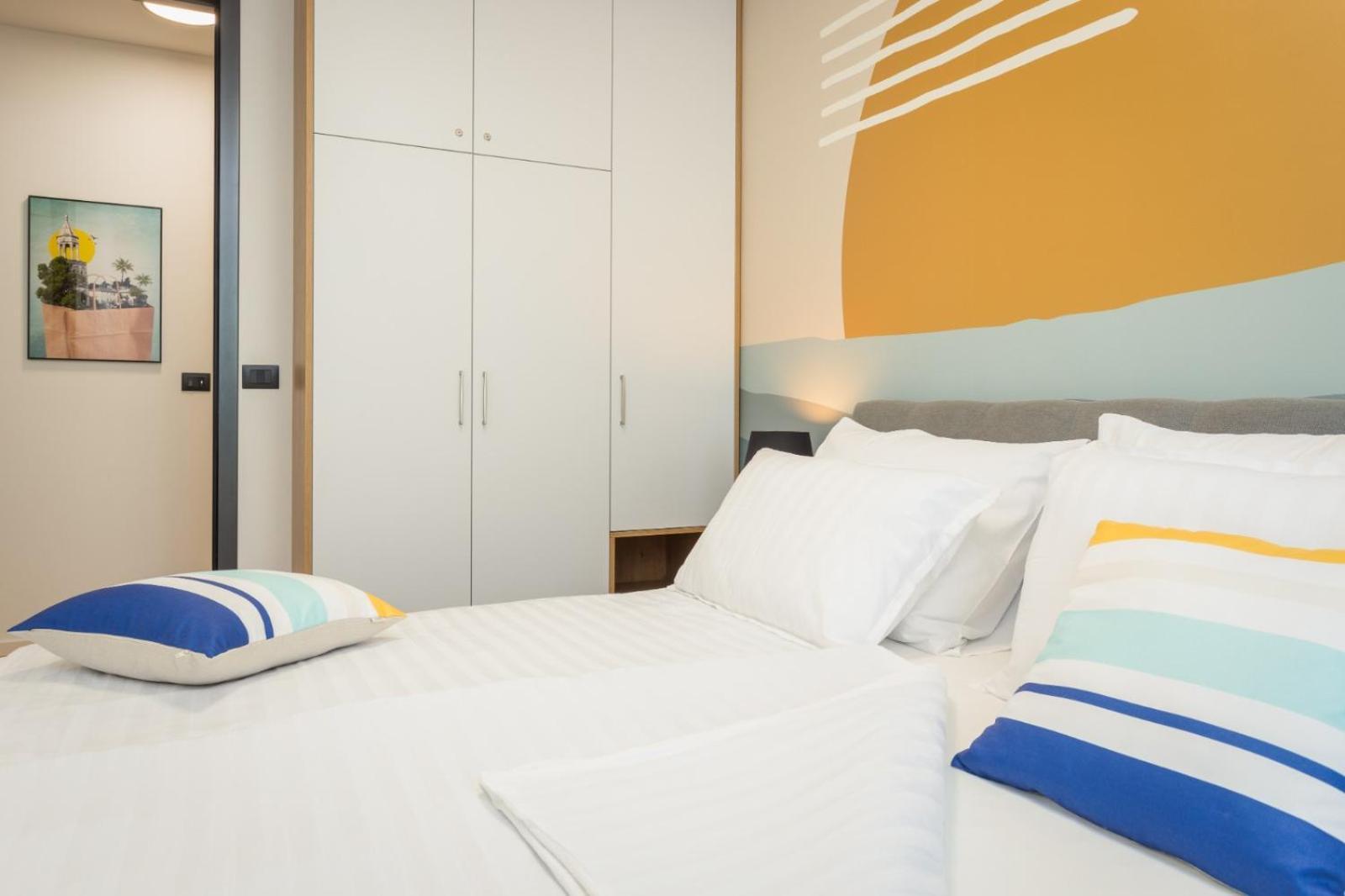 Family & Friends - Floor - Free Parking Pula